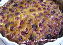 Clafoutis aux cerises et framboises (Emmanuelle62)